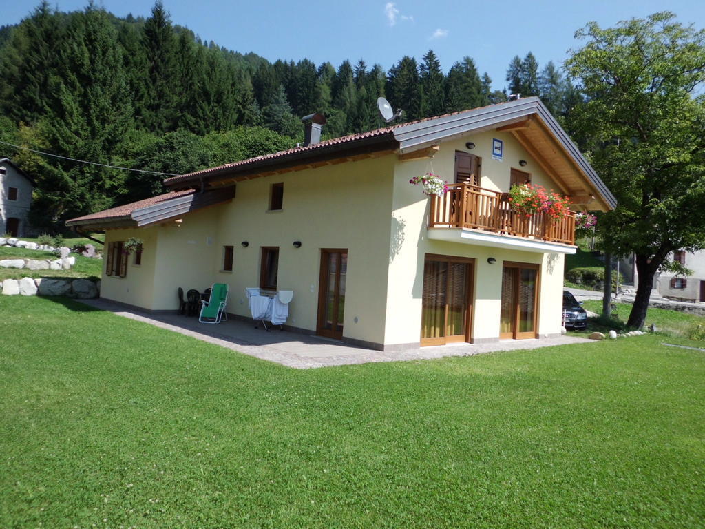 Ai Vecchi Molini Bed & Breakfast Castello Tesino Exterior photo